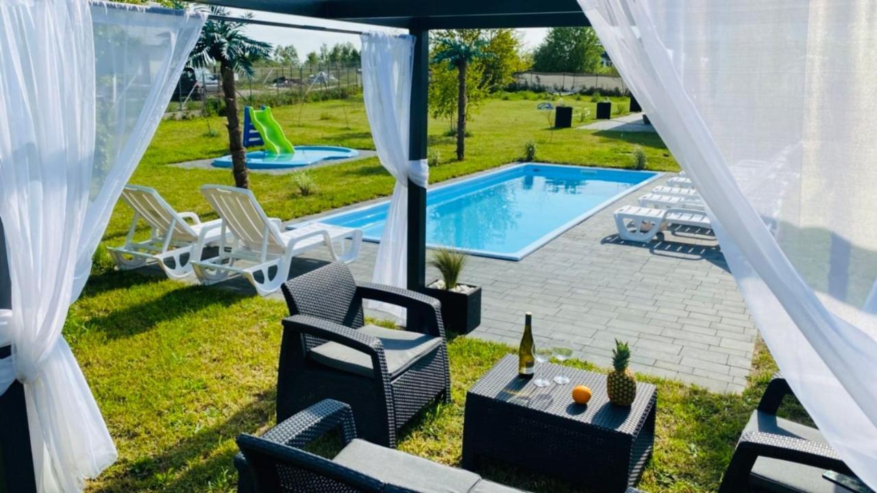 Domki Black Pearl Mielno Basen Sauna Jacuzzi Εξωτερικό φωτογραφία